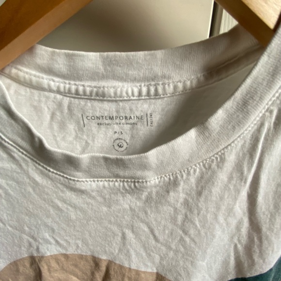 Simons Contemporary Art Deco Inspired Graphic T-shirt - Picture 4 of 4